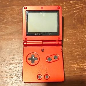Game Boy Advance SP - Flame + SUPER MARIO ADVANCE 4 SUPER MARIO BROS. 3
